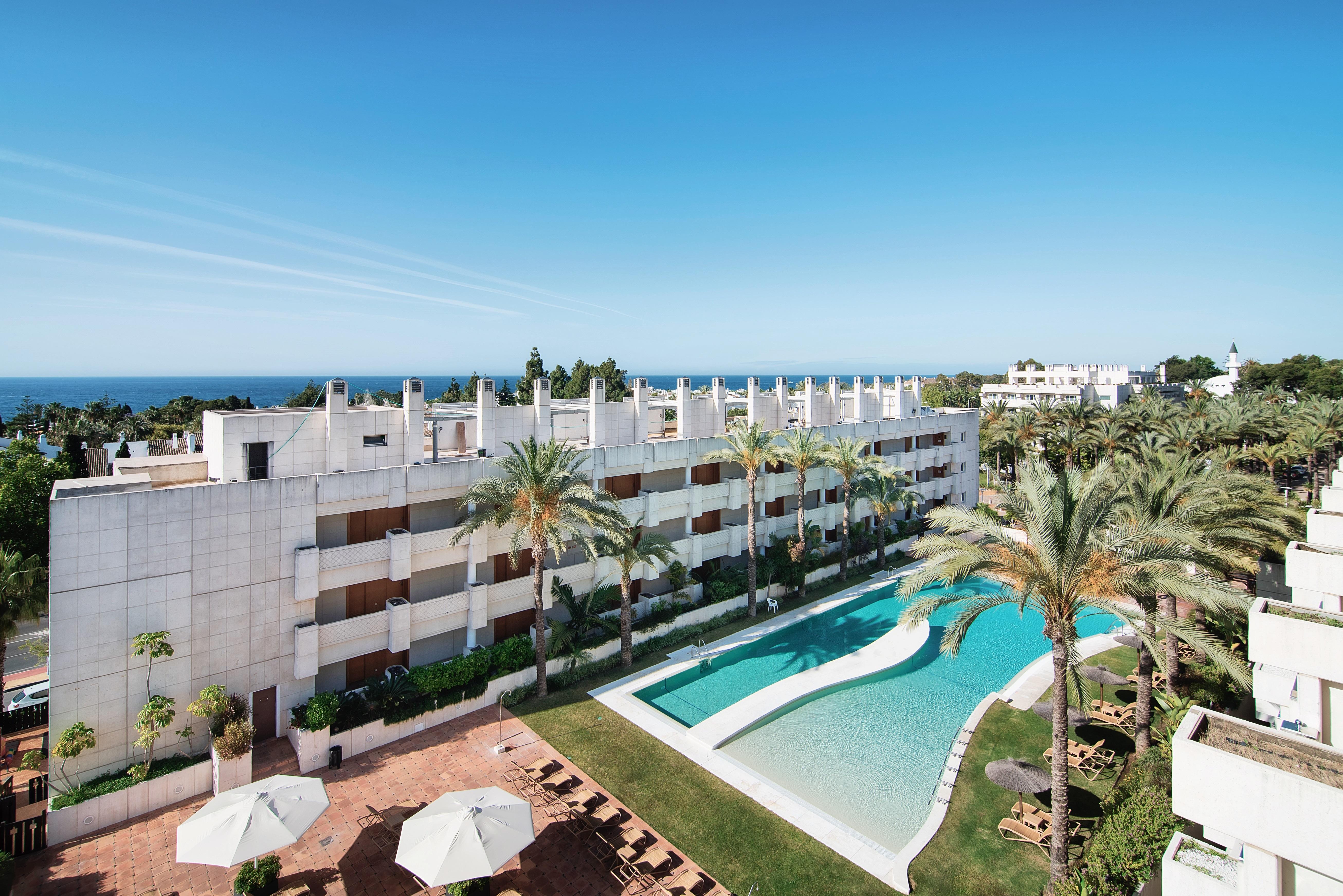 Alanda Marbella Hotel Exterior photo